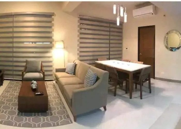 One Manchester Place By Hiverooms 4*