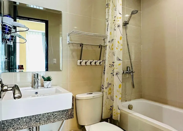 One Manchester Place By Hiverooms Aparthotel 4*